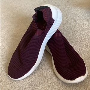 Maroon slip on sneakers